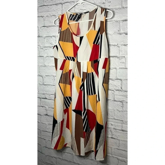 Emery Rose geometric print dress size L. - Picture 2 of 6